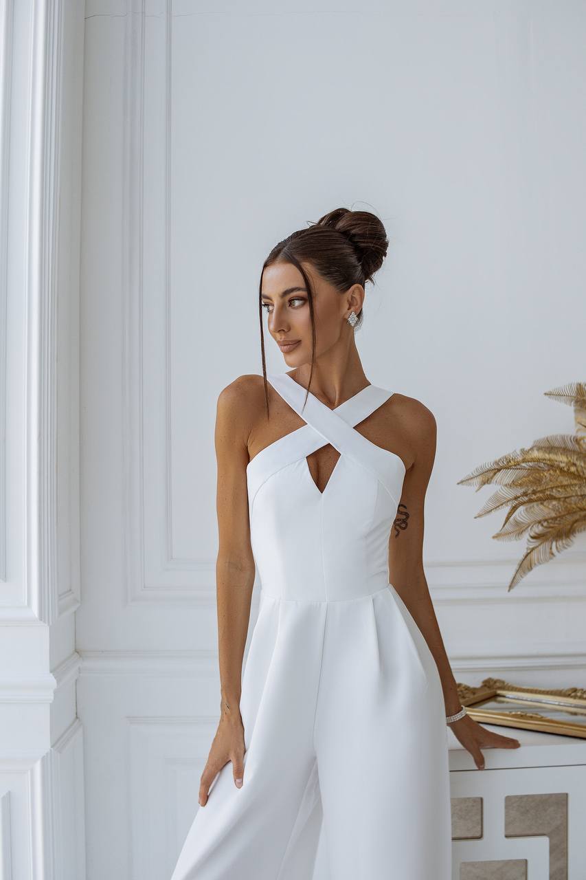 Wide Leg Keyhole Sleeveless Jumpsuit