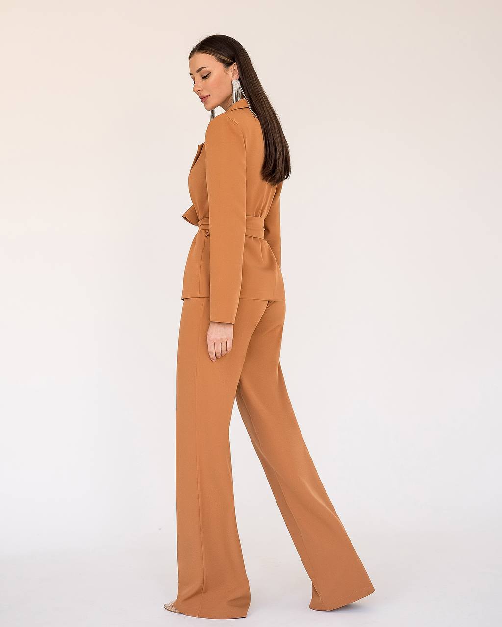 Dreiteiliger Anzug | Blazer mit Gürtel + Korsettoberteil + Hose