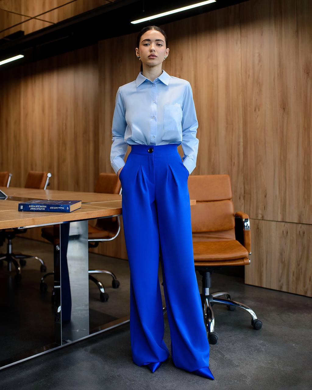 Burgunderrote Hose mit weitem Bein für Damen, Bürohose für Damen, Hose mit hoher Taille