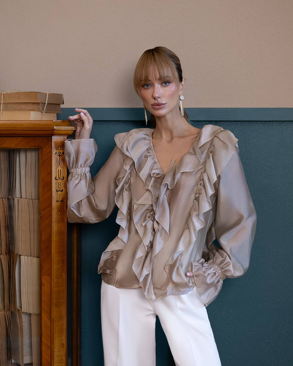 Elegant Long Sleeve Ruffle Shirt