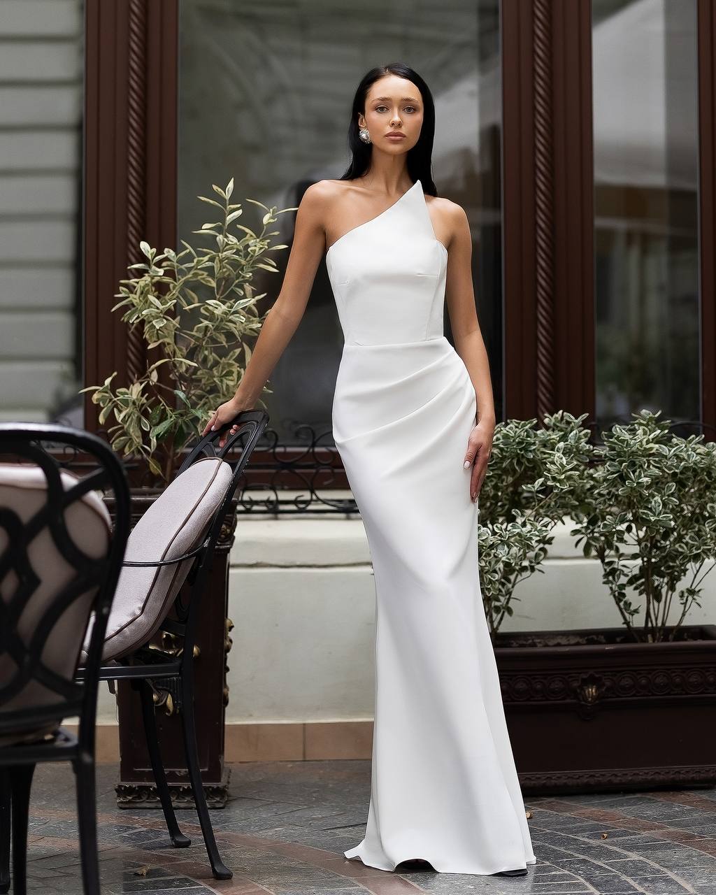 Minimalist One-Shoulder Mermaid Wedding Dress | Modern White Bridal Gown