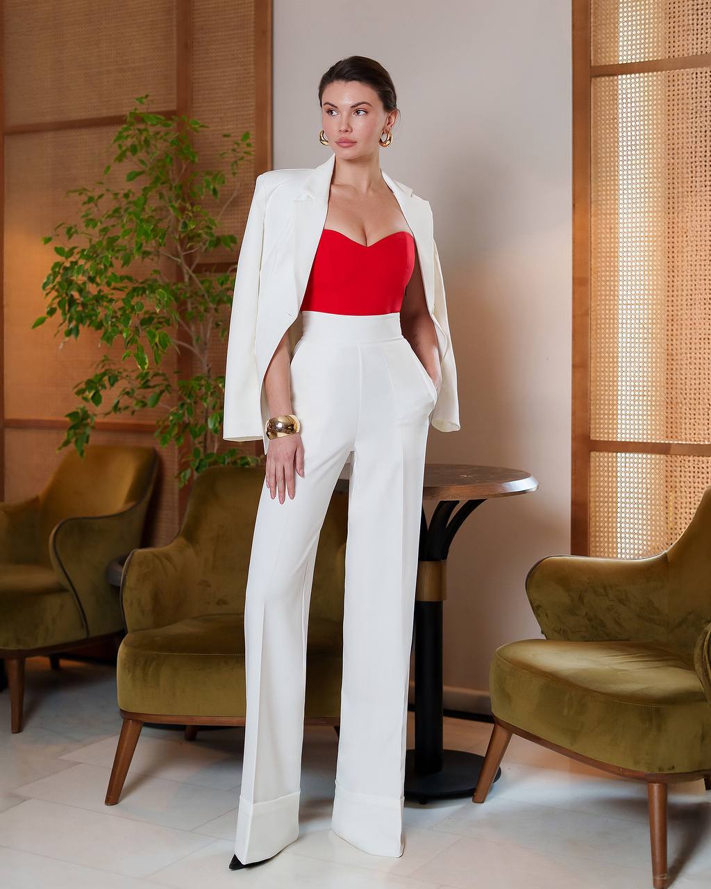 White High Waist Straight Pants with Pockets