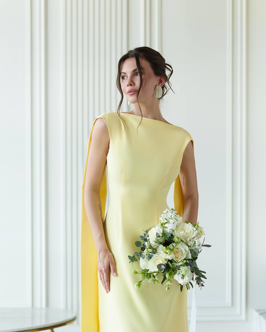 Elegant Maxi Dress with Side Ribbons