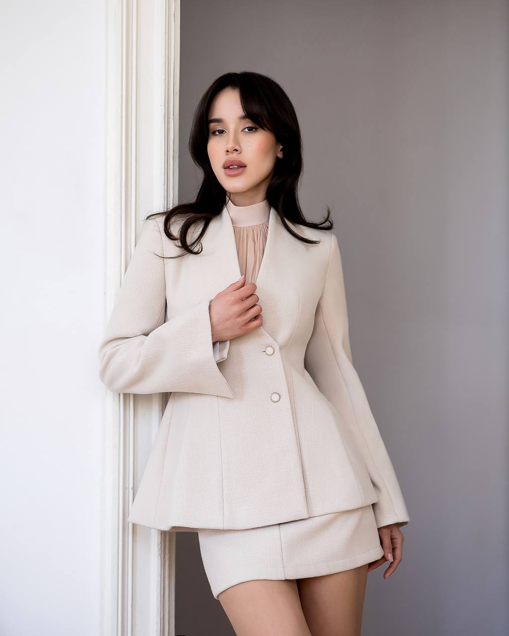 White Tweed Mini Skirt Suit with Fitted Blazer