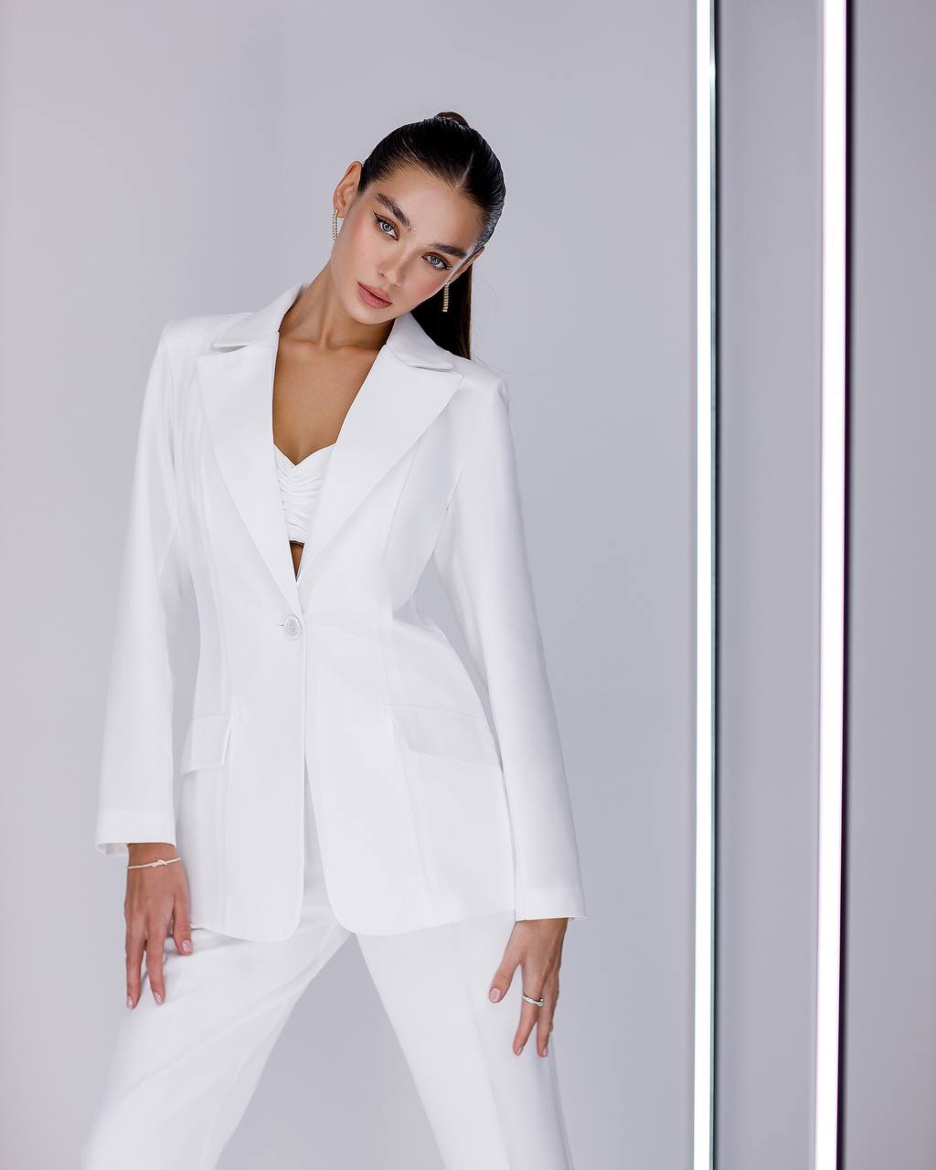 White Three Piece Suit|Blazer+Crop Top+Pants