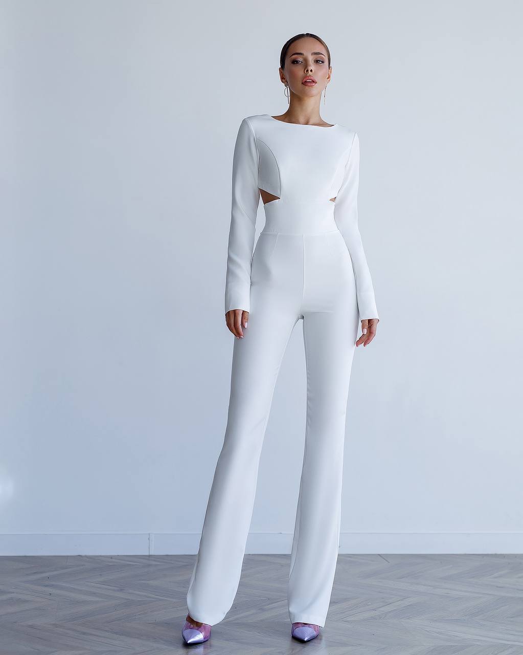 Formeller Jumpsuit mit offenem Rücken 