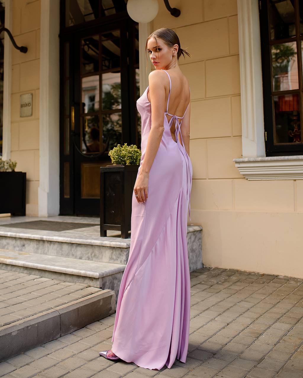 Backless Maxi Powder Dress