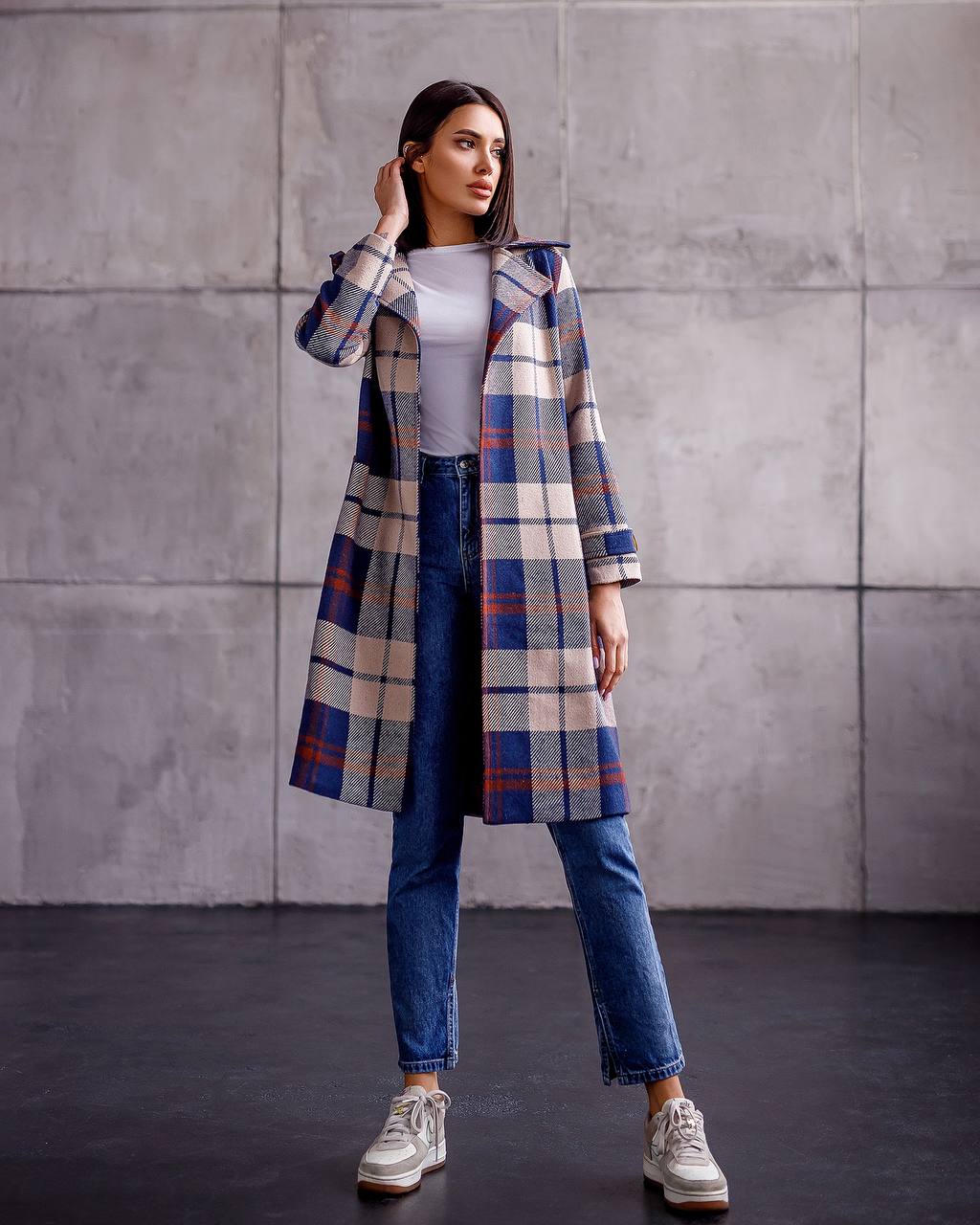 Relaxed Fit Checked Coat for Autumn