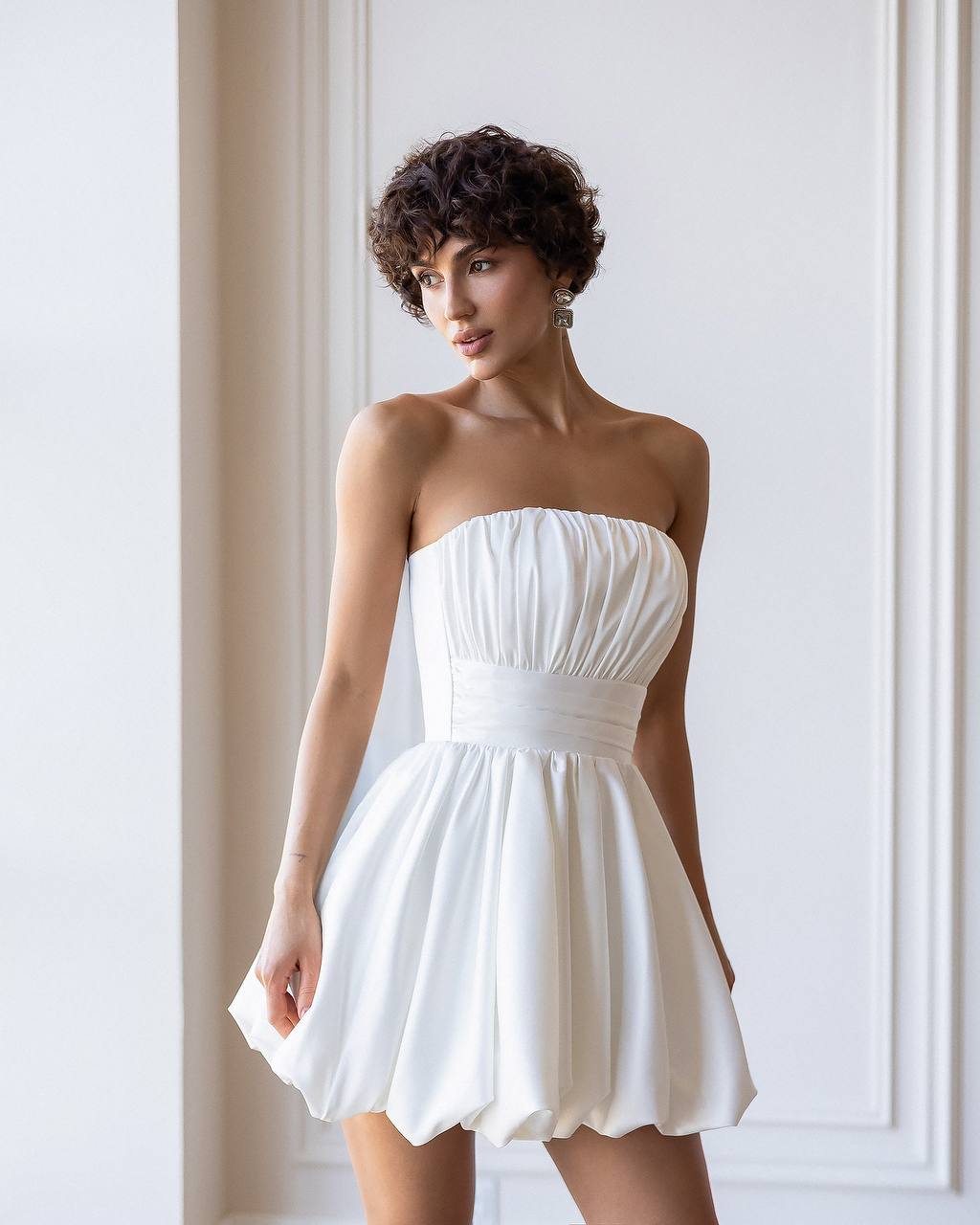 Elegant Ballon Draped Mini Dress