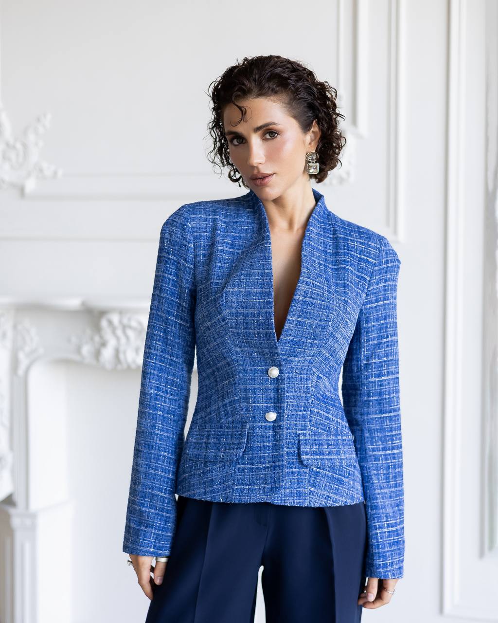 Women's Tailored Boucle Tweed Blazer with Statement Buttons