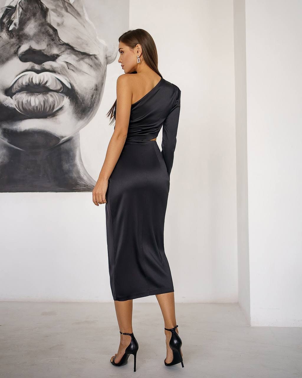 Black One Shoulder Midi Dress