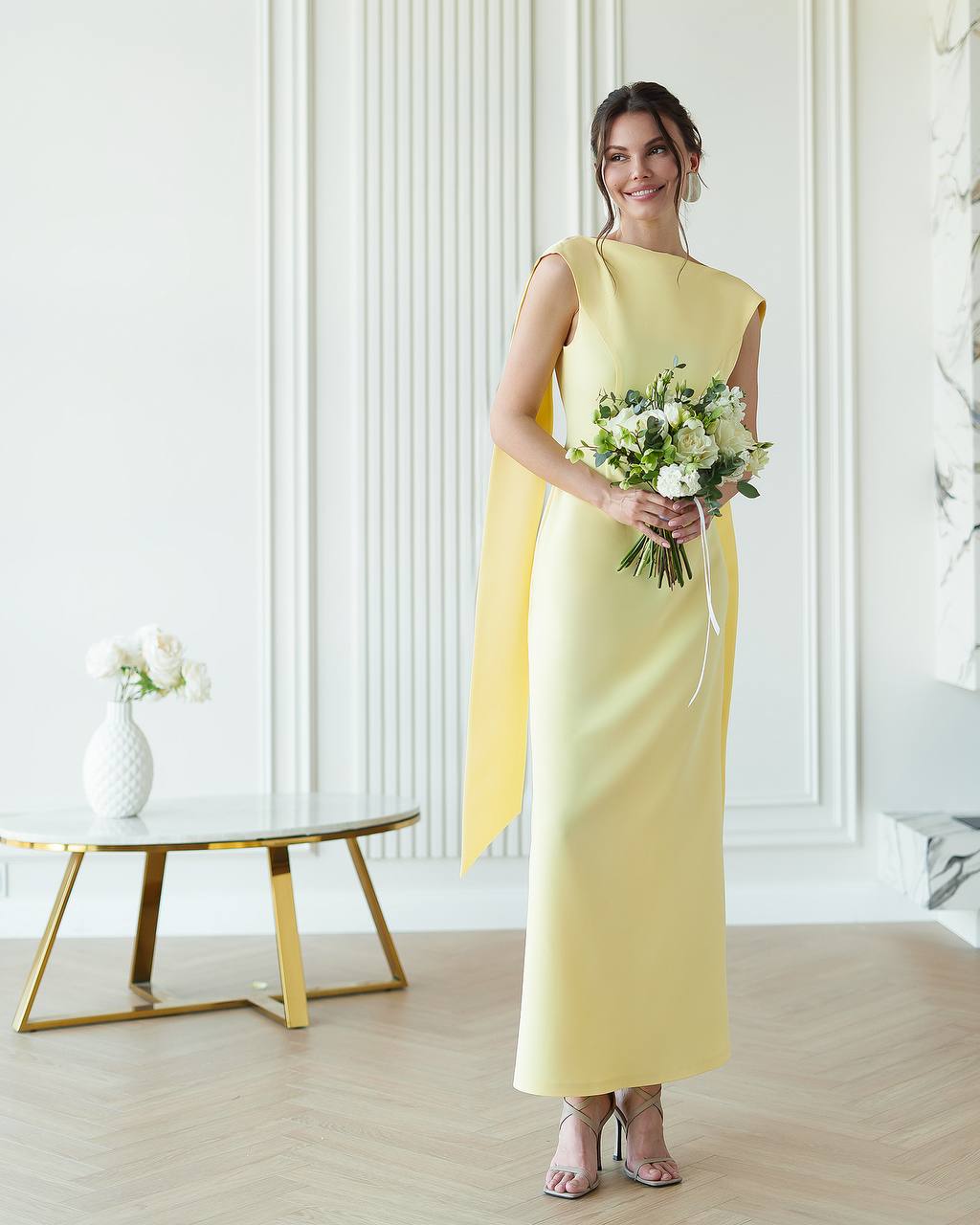 Elegant Maxi Dress with Side Ribbons