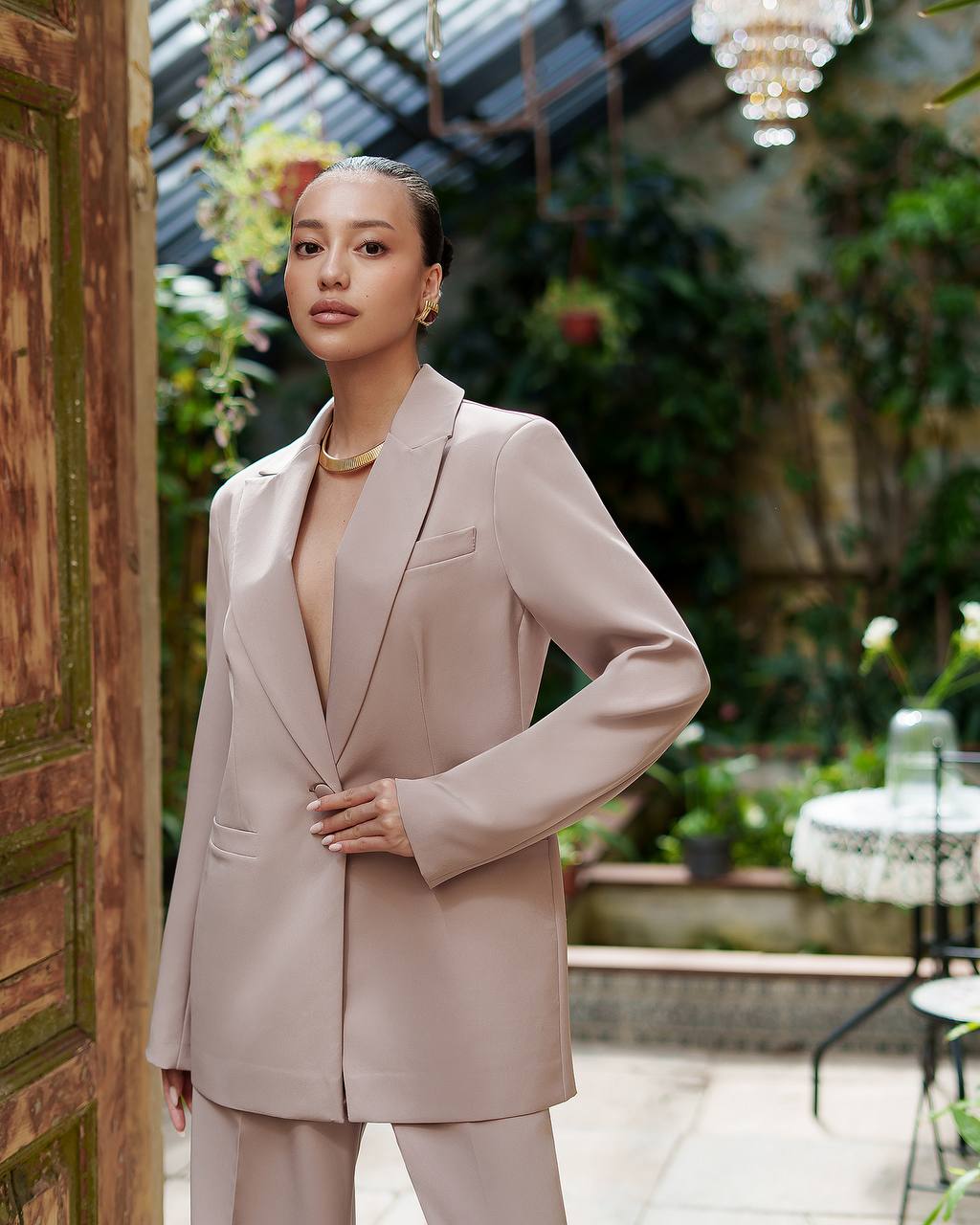 Relaxed Fit Two Piece Pantsuit | Oversized Blazer + Wide Leg Pants