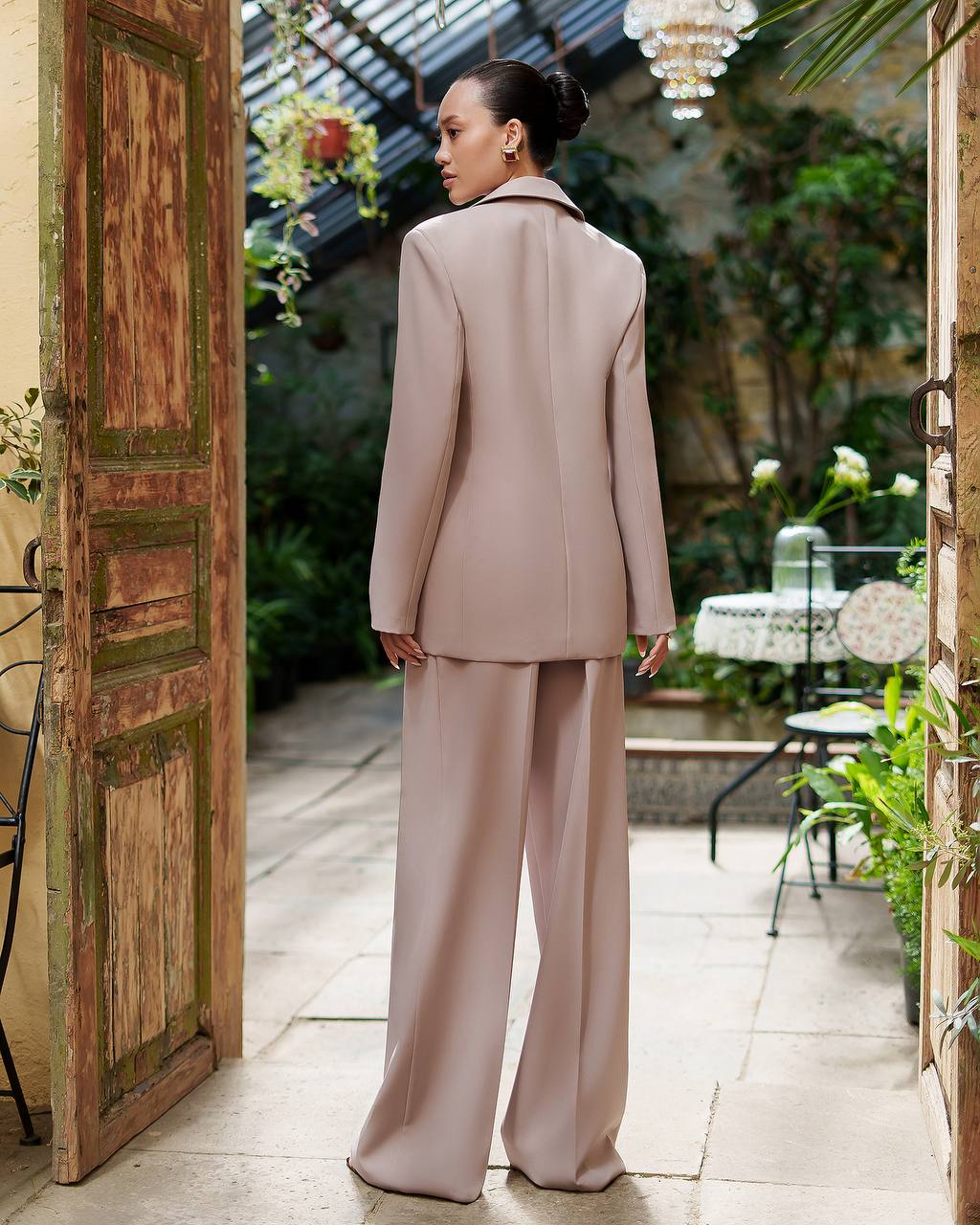 Relaxed Fit Two Piece Pantsuit | Oversized Blazer + Wide Leg Pants