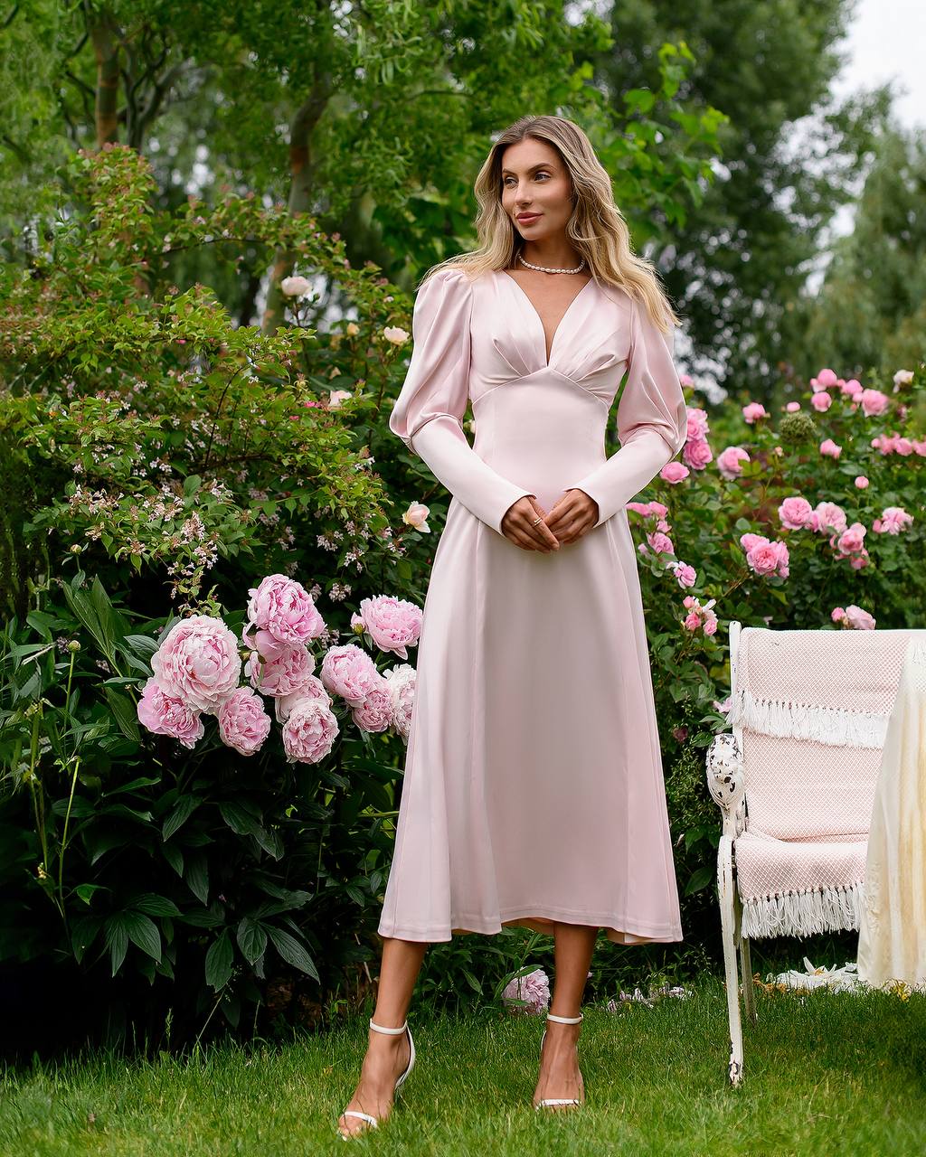 A-Line Dress with Long Sleeve and Bow Back A-Line Dress with Long Sleeve and Bow Back