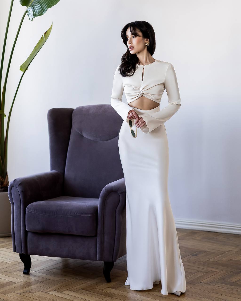 Ivory Long Sleeve Twist Front Cut Out Maxi Dress S / Ivory Ivory Long Sleeve Twist Front Cut Out Maxi Dress S / Ivory